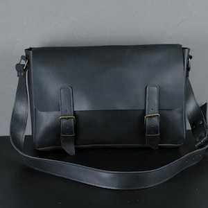 Handmade Leather Messenger Bag for Men, Full Grain Leather Crossbody, Personalized Work Shoulder Bag, Gift for Him, Business Messenger