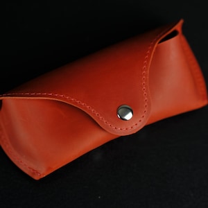 Handmade Leather Glasses Case, Personalized Eyeglass Sleeve, Custom Leather Glasses Holder, Sunglass and Reading Glasses Case, Gift Idea