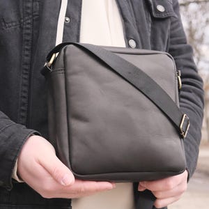 Personalized Leather Compact Crossbody Bag for Men, Handmade Everyday Shoulder Bag, Zippered Leather Satchel, Birthday Gift for Him