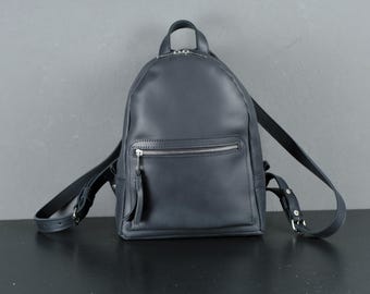 Red Leather I Santi Italian Backpack Purse #F5176 10” W X 11  display picture 1