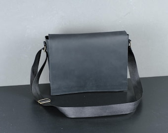 Personalisierte Leder Umhängetasche, MacBook Umhängetasche, Geschenk für Ihn
