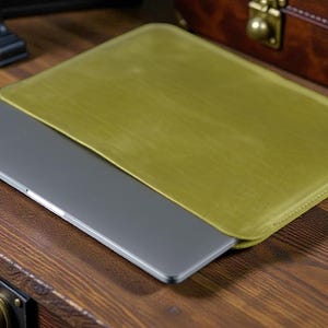 Full Grain Leather Laptop Sleeve - Protective MacBook Case, Slim Leather Folio