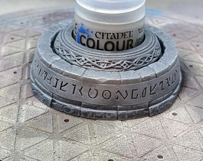 Citadel Games  Paint Pot Holder – Anti-Spill Paint Stand (Unpainted Resin Printed)