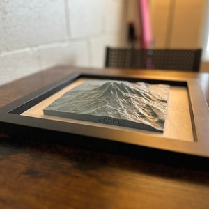 Mont Adams, État de Washington | Art mural de carte topographique imprimée en 3D - Fabriqué à Washington