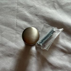 RH Round Cabinet Knob - Brushed Nickel, New w/ Screw, India