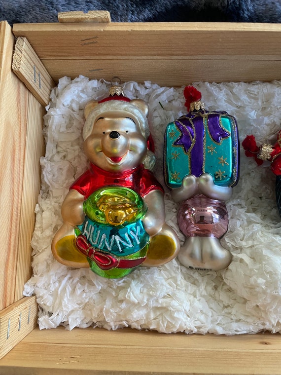 An Enchanted Christmas Polonaise Glass Ornament Set in Crate Nos