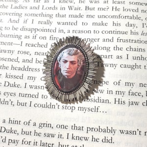 Baldur&#39;s Gate 3 Astarion Metal Brooch