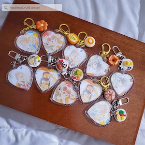 Dungeon Meshi Pastry Keychain