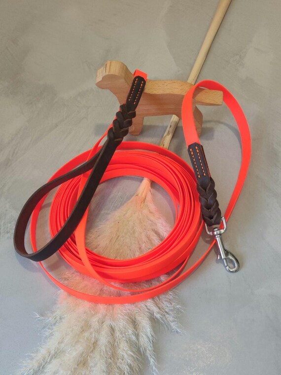 BIOTHANE Dog Leash - 8mm Round Track Leash / Tow Leash - Neon Orange - Made In Germany