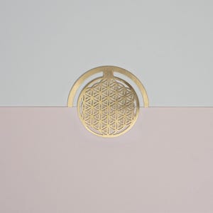 FLOWER OF LIFE Bookmark - Charming Brass Bookmark - Perfect Gift for Book Lovers - Timeless Accessory for Stylish Readers!