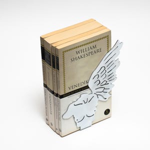 JUILET  Bookend - Charming Unique Bookend- Perfect Gift for Book Lovers - Timeless Accessory for Stylish Readers!