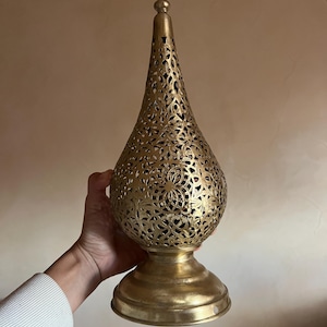 Marokkanische Hängelaterne, tropfenförmig, rund, marokkanische Lampe, große Deckenleuchte, Messinggold, Kerzenlaterne, Hochzeit, antik, Pendelleuchte