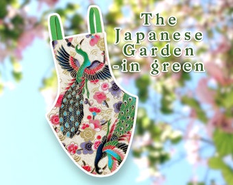 Pigeon Pants BirdieBrief Diaper Bird Flightsuit - Le jardin japonais - en vert - avec option de laisse verte assortie