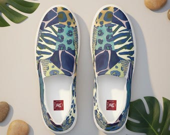 Snake Pattern Women's Slip-On Canvas Shoes – Sleek & Stylish Animal Print Footwear