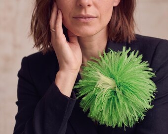 Handmade Emerald Green Ostrich Feather Flower Brooch – Large Statement Corsage Accessory