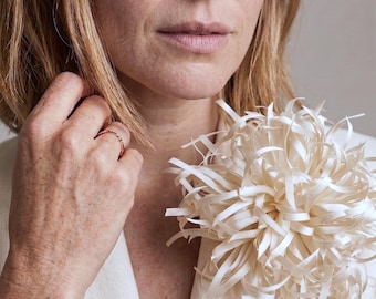 Silk Flower Brooch Ivory Large Chrysanthemum Pin Wedding Corsage Bride Bridesmaid Mother Statement Lapel Accessory Women Blazer Handmade