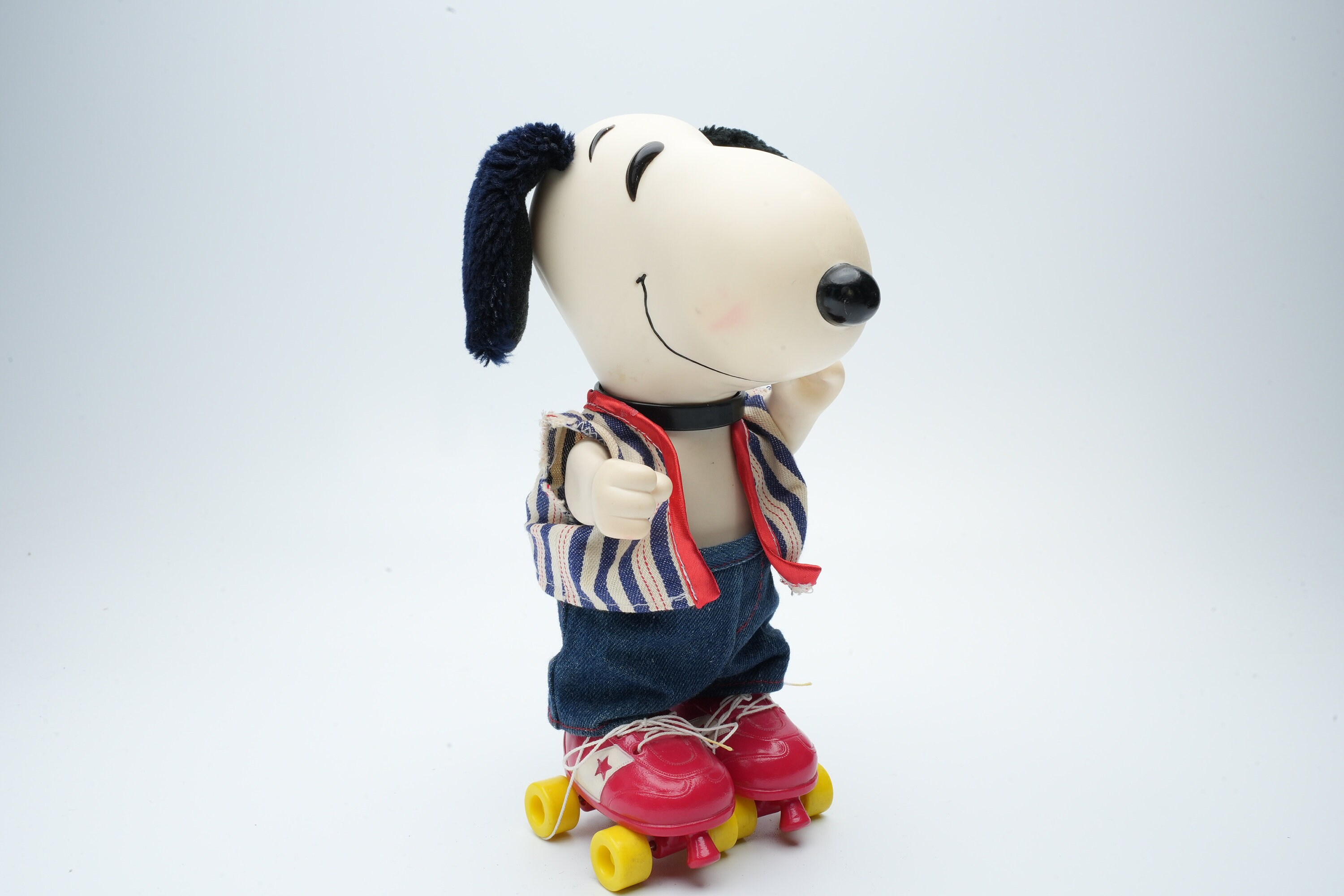 Vintage Snoopy Doll 1958 - 1966 United Feature Syndicate Vintage Snoopy Doll 1958 - 1966 United Feature Syndicate