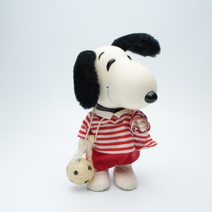 VINTAGE Peanuts 1965 Knickerbocker 1580 Snoopy & Bell