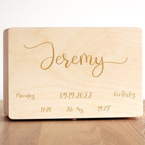Benutzerdefinierte Erinnerungsbox, personalisierte Baby Erinnerungsbox, Neugeborene Zeitkapsel, Schatzkiste aus Holz, Willkommen Baby Box, süße Box mit Name