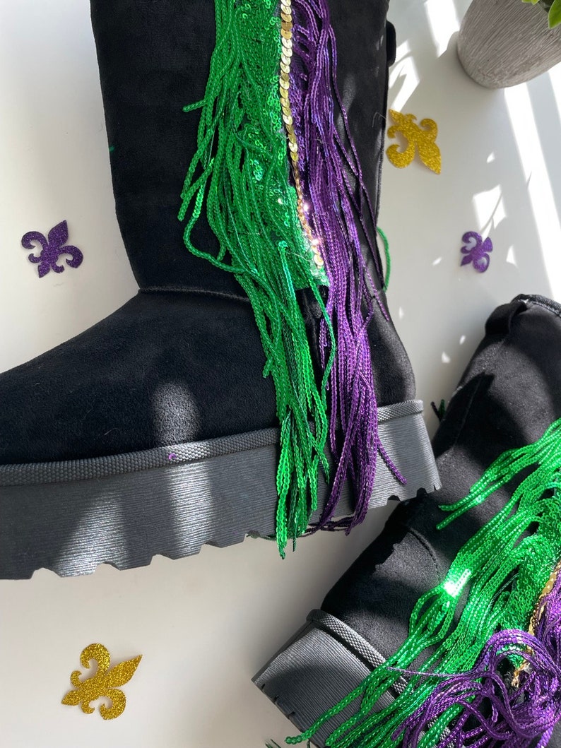 mardi gras boots clipart