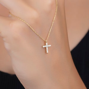 Collar con cruz para el día de la madre, colgante con cruz, regalo de bautismo, collar delicado, regalo de San Valentín, joyas basadas en la fe, joyas con cruz