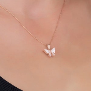 Butterfly Necklace, Valentine&#39;s Day Gift,  Butterfly jewelry, Butterfly Pendant Necklaces, Mother Day Gift, Delicate Necklace, Gift for Her