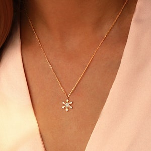 CZ Snowflake Necklace Gold, Silver, Rose Gold | Snowflake Pendant Necklace | Winter Jewelry Gift for Skiing or Snowboarder
