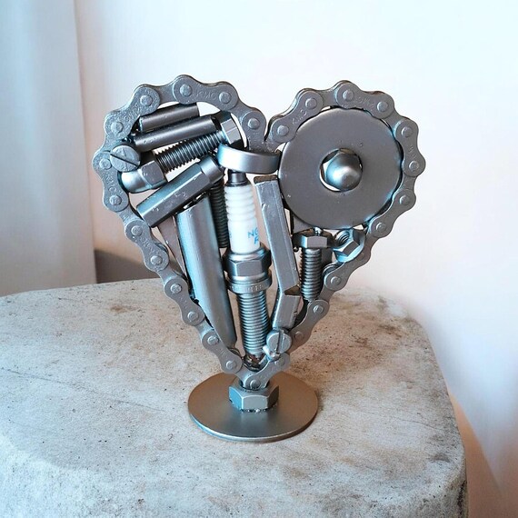 Bike Chain Heart Sculpture, Industrial Metal Art, Welded Bicycle Chain Decor, Spark Plug Gear Anniversary Gift, Steampunk Desk Ornament
