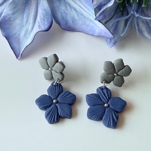Floral dangle earrings, polymer clay earrings, handmade earrings, flower earrings, elegant statement earrings, botanical earrings, silver