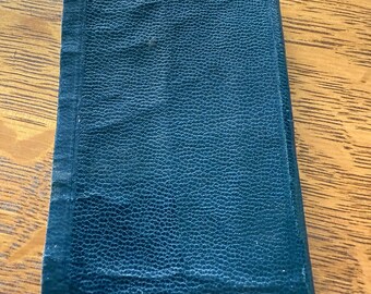 Book Bible, King James Version, Bible publication  in 1941, New Testament