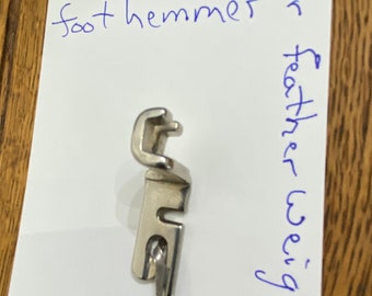 Singer Featherweight  attachmet part 120842, Simanco Foot Hemmer