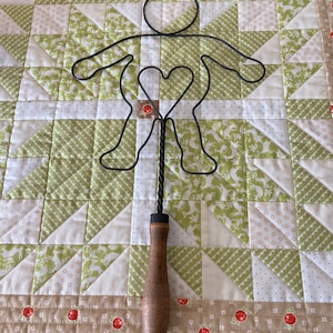 Vintage heart bear rug beater