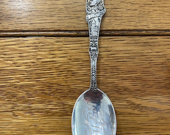 Spoon, Sterling souvenir Spoon,  Salem, Ohio Soldiers Monument, Perry Monument 1920s