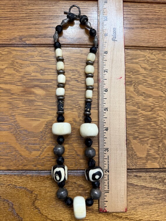 1996, Hand made the beaded necklace