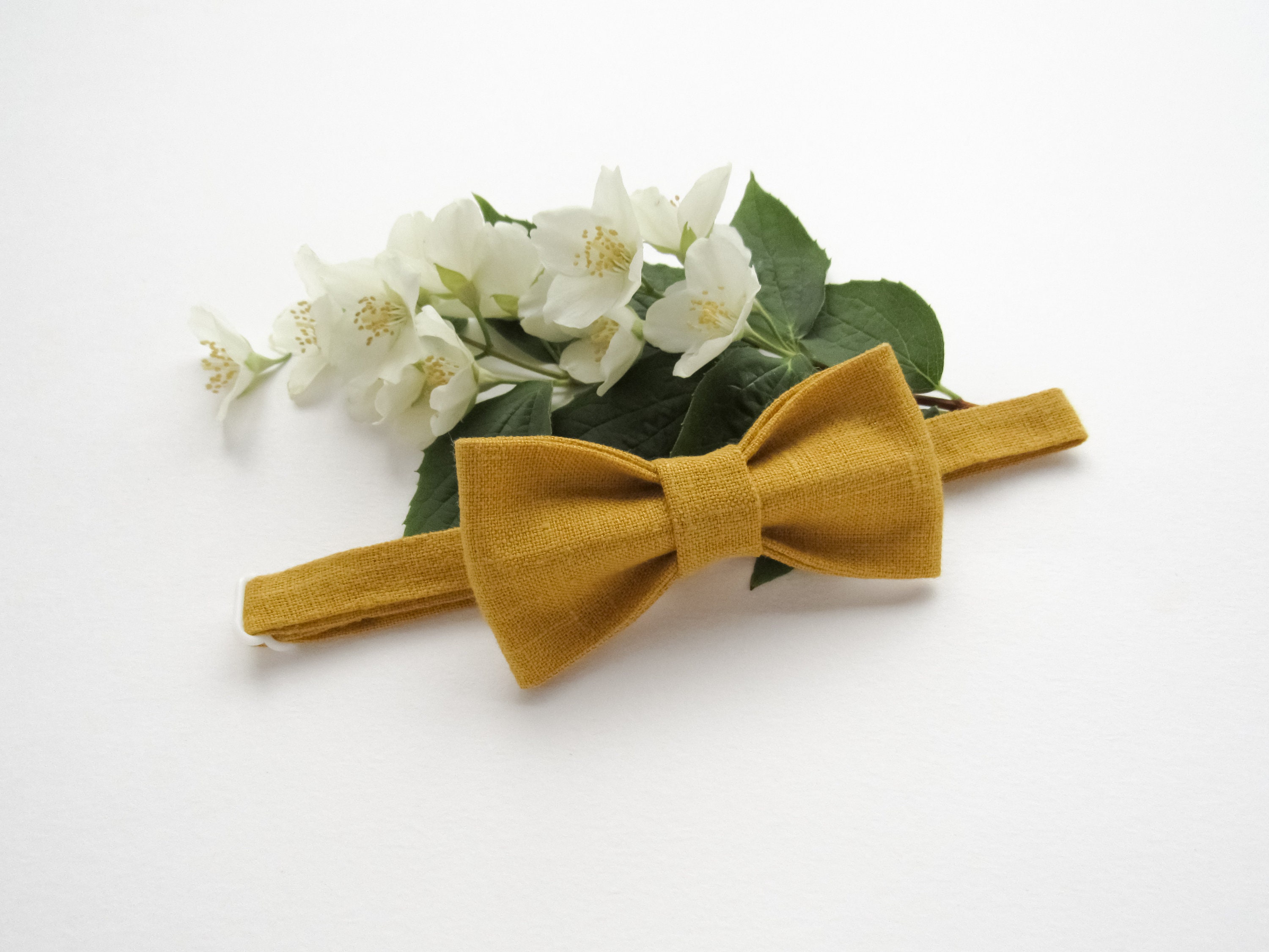 simplicity bow tie pattern