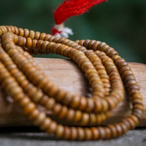Round Wood Necklace, Prayer Beads Rosary, Aesthetic Bracelet, Beaded Necklace, Japa Mala, Jaap Mala