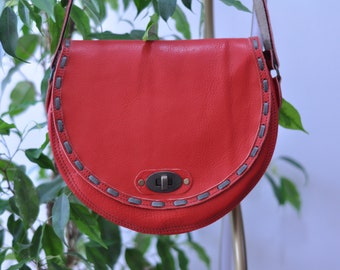 Oval Cowhide Leather Crossbody Bag Woman, Leather Shoulder Bag, Leather purse, Leather Bag Women, Mothers Day Gift, Red Crossbody bag