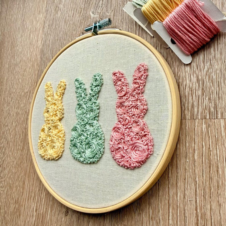 Floral Easter Bunnies Embroidery Pattern | Spring Decor (PDF Pattern ...
