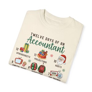 Christmas Accountant shirt Gift Accounting 12 Days Christmas Crewneck t-Shirt Xmas Apparel Party Holiday Gift Funny Accountant Top Ivory