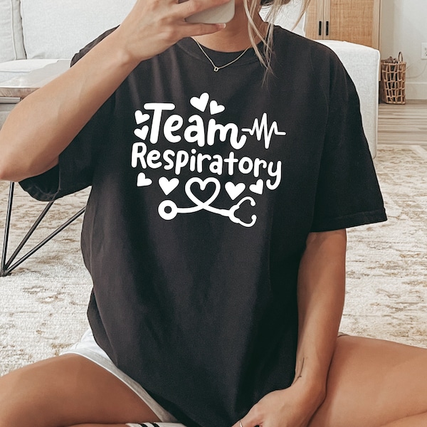 T Shirt For Respiratory Therapist Graduation Gift For RT Matching Shirt For Hospital Worker Shirt With Lung Respiratory Care Shirt For Work