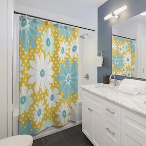 Retro Daisy Shower Curtain, 60s 70s Style, Modern Art Daisy, Floral Bathroom Decor, Cottagecore Modern Farmhouse, Retro Style Decor