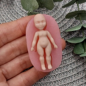 Silikonform Puppe Größe 4,5х2 cm/1,77х0,8 Zoll, Silikonform Puppe für Ton, Mini-Puppenform, Niedliche Puppenform, Puppenform, Polymerspiel-Formen