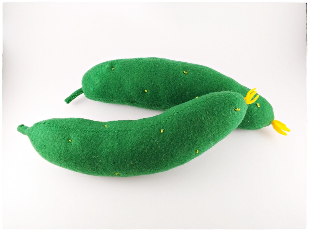 Cucumber Pickle Pattern Print Floor Mat