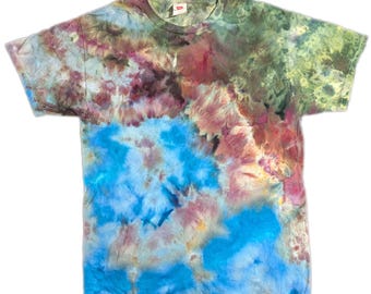 Medium Ice dyed blue and green scrunch tie dye t-shirt