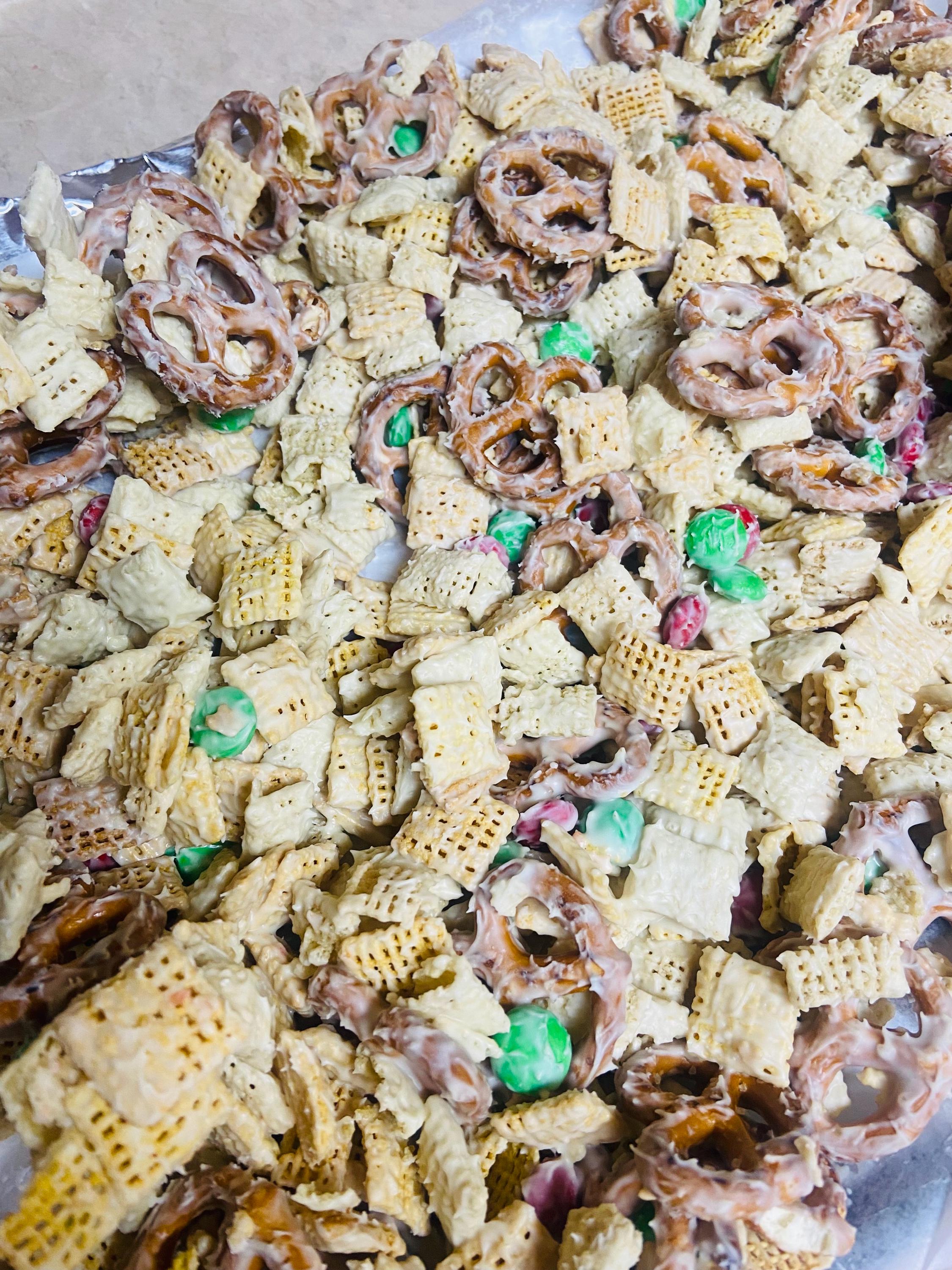 caramel chex mix with bugles