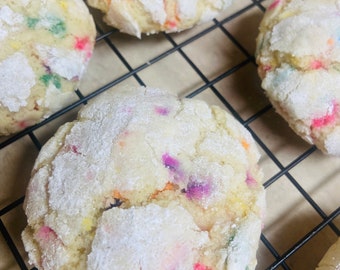 Funfetti cookies|birthday gift|confetti|gift|crinkle cookies