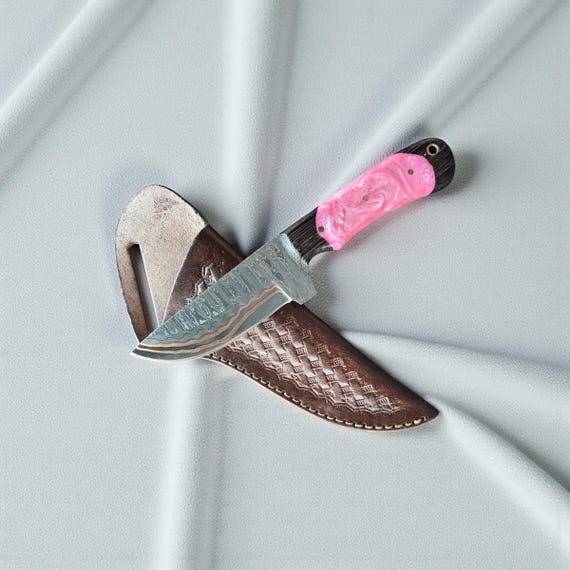 Damascus Steel Lined With Copper Hunting Knife: 8" Pink Handle, Leather Sheath. This One’s For The Girls!