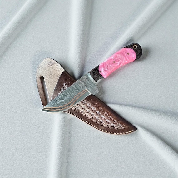 Damascus Steel Lined With Copper Hunting Knife: 8" Pink Handle, Leather Sheath. This One’s For The Girls!