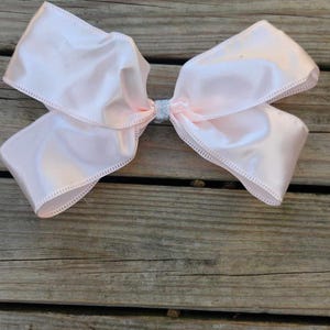 Jumbo baby pink hair bow | 3 inch hair bow | boutique hair bow