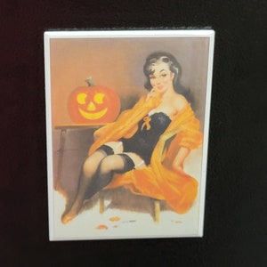 Retro Pin Up Jack O Lantern Carver Magnet